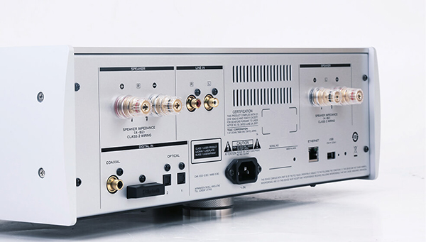 TEAC NR-7CD | 接了喇叭就能听的一体式播放机-影音新生活